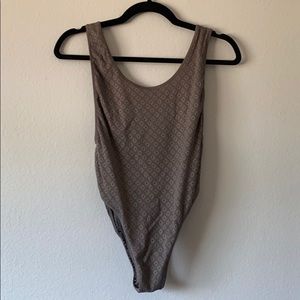 MED | gray body suit